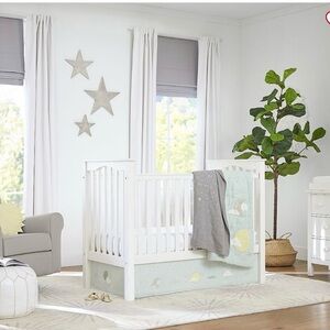 Vintage pottery barn kids decorative stars for nursery or child’s room